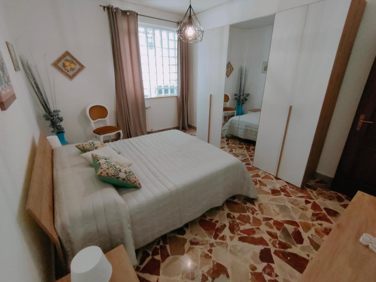 Casa Vacanza La Sicula Palermo Eksteriør bilde